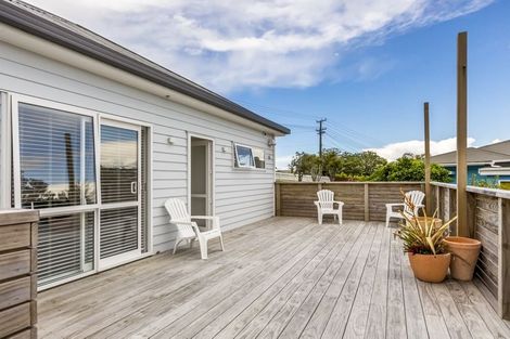 Photo of property in 19 Penton Road, Stanmore Bay, Whangaparaoa, 0932