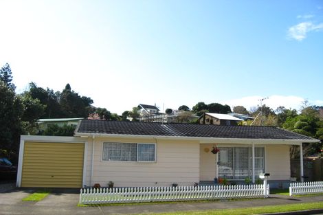 Photo of property in 6d Waterloo Place, Westown, New Plymouth, 4310