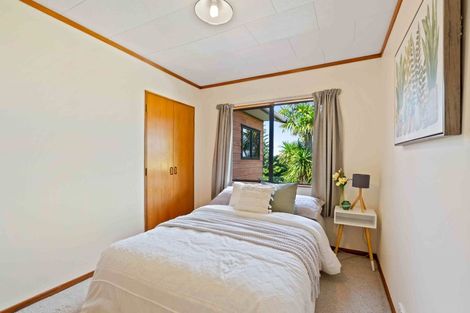 Photo of property in 70 West View Crescent, Onerahi, Whangarei, 0110