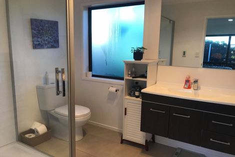 Photo of property in 13 Jules Crescent, Bell Block, New Plymouth, 4312
