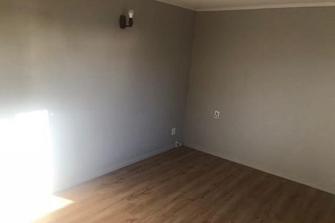 Photo of property in 2/7 Constance Place, Clover Park, Auckland, 2019