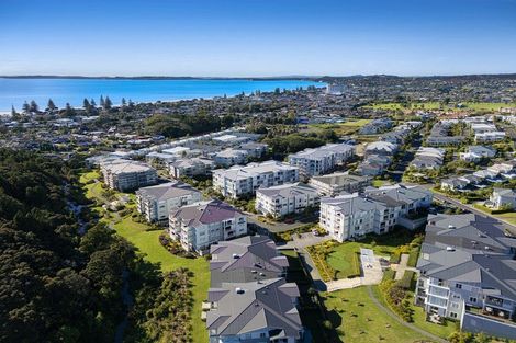 Photo of property in 152 Landmark Terrace, Orewa, 0931