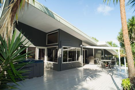 Photo of property in 186 Landing Road, Kerikeri, 0230