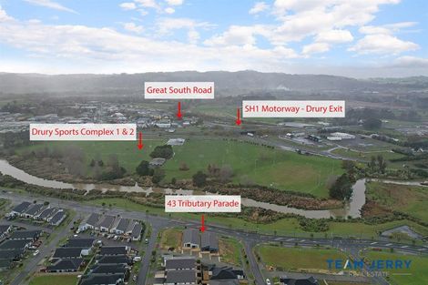 Photo of property in 43 Tributary Parade, Karaka, 2113