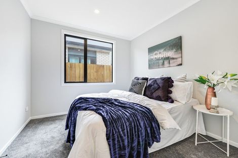 Photo of property in 11b Pokapu Place, Bethlehem, Tauranga, 3110