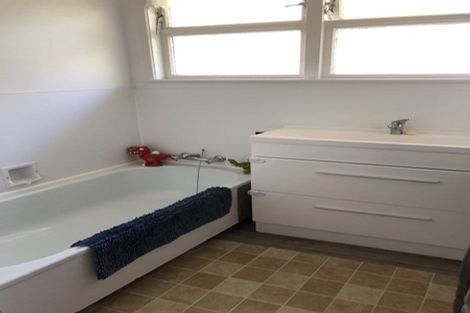 Photo of property in 12 Jennifer Place, Chartwell, Hamilton, 3210