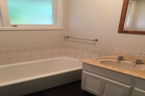 Photo of property in 174 Grahams Road, Burnside, Christchurch, 8053