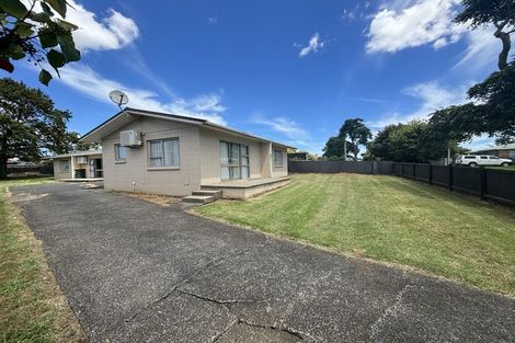 Photo of property in 16 Kennelly Crescent, Pukekohe, 2120