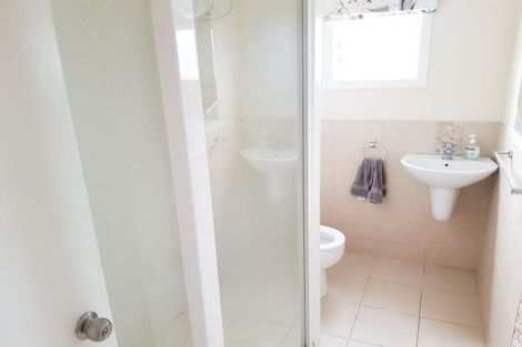 Photo of property in 47b Matai Road, Stanmore Bay, Whangaparaoa, 0932