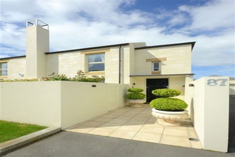 Photo of property in 87 Fendalton Road, Fendalton, Christchurch, 8014