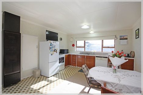 Photo of property in 37 Futter Street, Foxton, 4814