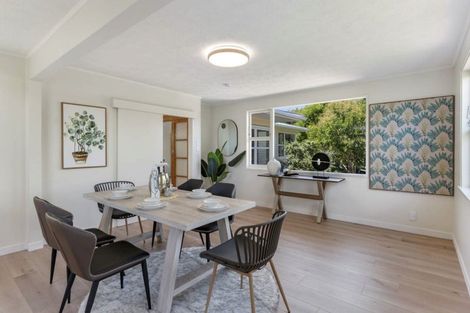 Photo of property in 14 Bentley Avenue, Glenfield, Auckland, 0629