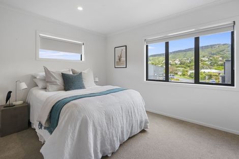 Photo of property in 9u1 Surrey Street, Tawa, Wellington, 5028