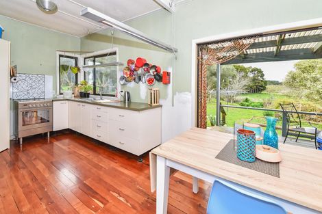 Photo of property in 102a Morley Road, Waiuku, 2681