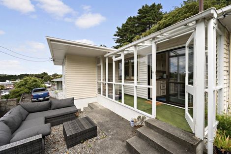 Photo of property in 26 Arapiko Street, Johnsonville, Wellington, 6037
