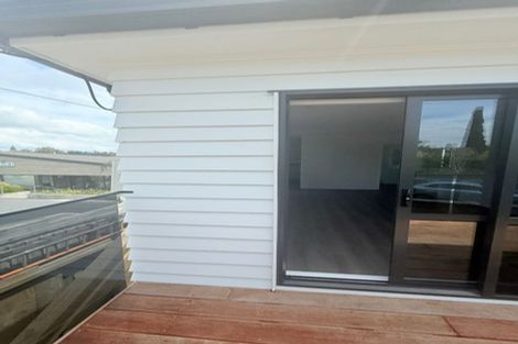 Photo of property in 128 Birkdale Road, Birkdale, Auckland, 0626