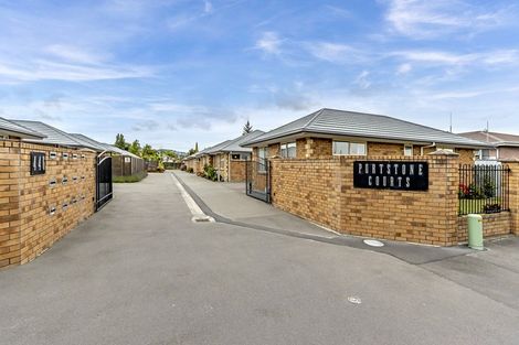 Photo of property in 11/446 Ferry Road, Woolston, Christchurch, 8023