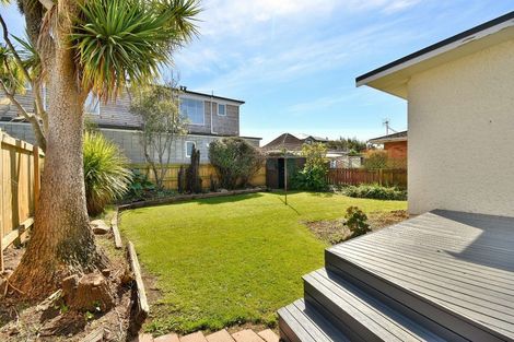 Photo of property in 64 Hargest Crescent, Saint Kilda, Dunedin, 9012