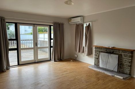 Photo of property in 37 Hilling Street, Titirangi, Auckland, 0604