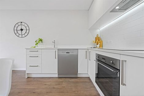 Photo of property in 16 Village Quarter Lane, Frankton, Hamilton, 3204