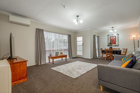 Photo of property in 2 Moyne Avenue, Milson, Palmerston North, 4414