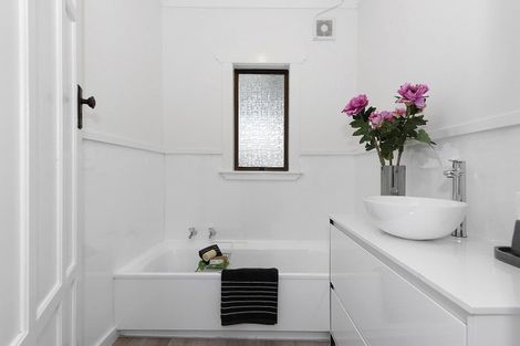 Photo of property in 94 Naylor Street, Hamilton East, Hamilton, 3216