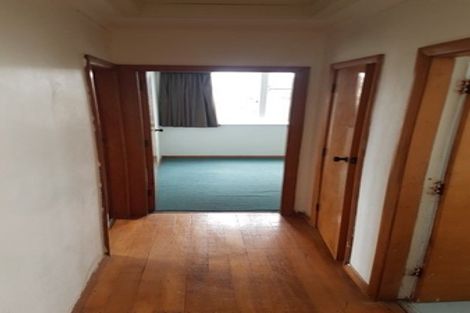 Photo of property in 5- 7 Hazard Grove, Cannons Creek, Porirua, 5024