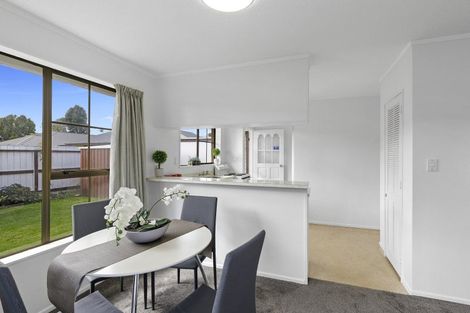 Photo of property in 59f2- Kowhai Avenue, Ebdentown, Upper Hutt, 5018