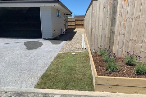 Photo of property in 118 Melksham Drive, Churton Park, Wellington, 6037