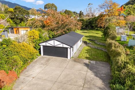 Photo of property in 50 Maymorn Road, Te Marua, Upper Hutt, 5018