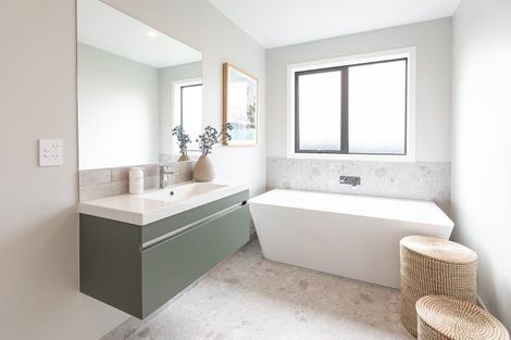 Photo of property in 1 Metoriti Crescent, Karaka, 2124