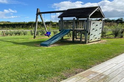 Photo of property in 32 Young Garden Lane, Waimauku, 0881
