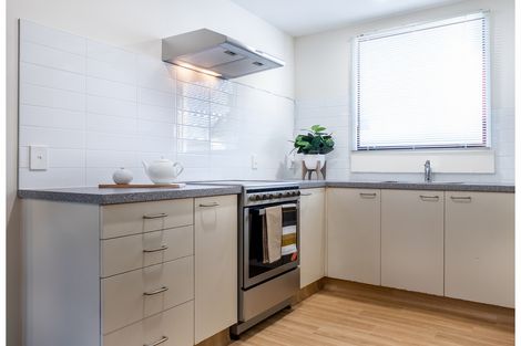 Photo of property in 8/16 Derby Street, St Albans, Christchurch, 8014