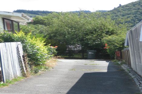 Photo of property in 10f2- Crystal Grove, Birchville, Upper Hutt, 5018