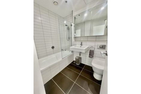 Photo of property in Trinity Apartments, 303/19 College Street, Te Aro, Wellington, 6011