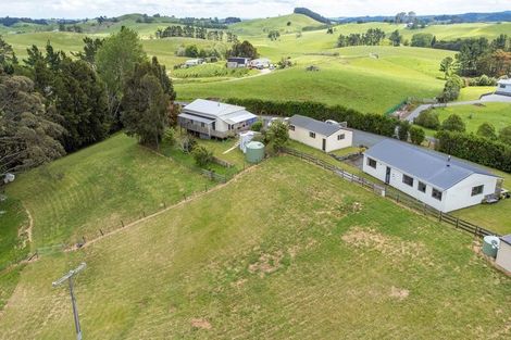 Photo of property in 158 Waiteitei Road, Wellsford, 0974