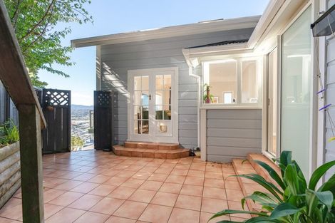 Photo of property in 4 Hornsey Road, Melrose, Wellington, 6023