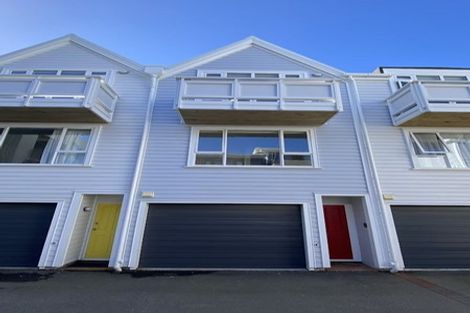 Photo of property in Pirie Street Townhouses, 18/35u Pirie Street, Mount Victoria, Wellington, 6011