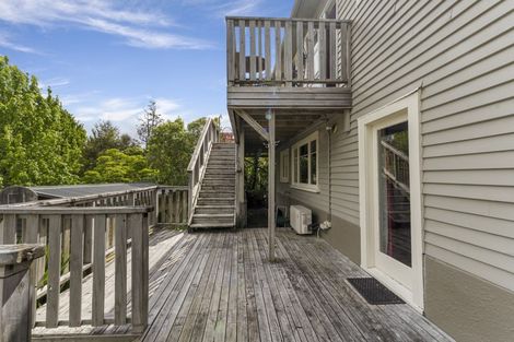 Photo of property in 92 Milton Terrace, Picton, 7220