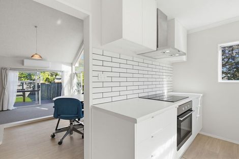 Photo of property in 8 Buller Place, Westbrook, Palmerston North, 4412