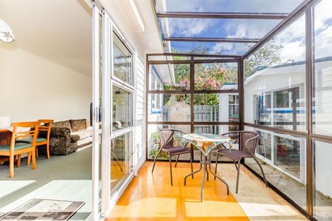 Photo of property in 15 Te Miti Street, Paekakariki, 5034