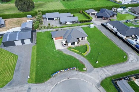 Photo of property in 28 Majestic Chance, Seaward Bush, Invercargill, 9812