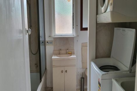 Photo of property in 78 Hankey Street, Mount Cook, Wellington, 6011