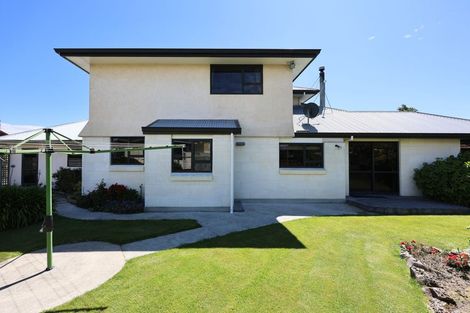 Photo of property in 8 Dove Place, Holmes Hill, Oamaru, 9401