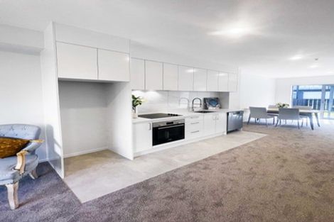 Photo of property in 53d Edmonton Road, Henderson, Auckland, 0612