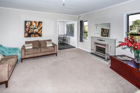 Photo of property in 11 Montgomery Avenue, Pukekohe, 2120
