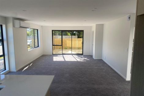 Photo of property in 2/15 Bartlett Street, Riccarton, Christchurch, 8011