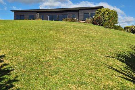 Photo of property in 330 Cable Bay Block Road, Cable Bay, 0420