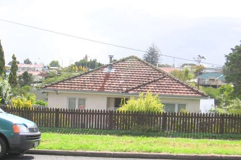 Photo of property in 3/18 Evans Road, Glen Eden, Auckland, 0602