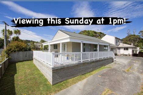 Photo of property in 1/127 Atkinson Road, Titirangi, Auckland, 0604